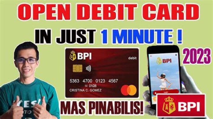 Can I use a debit card in Costa Rica?