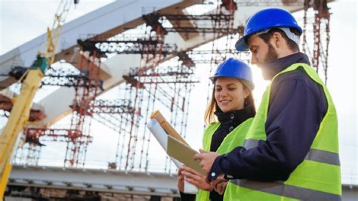 Do engineers or managers make more?