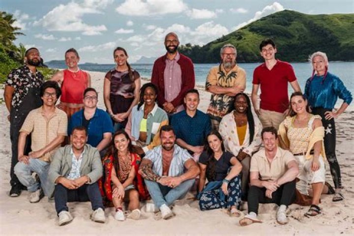 Do Survivor contestants get to keep their torches?