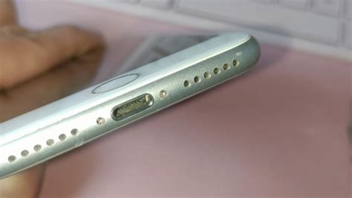 Does iPhone 7 have back Tap?