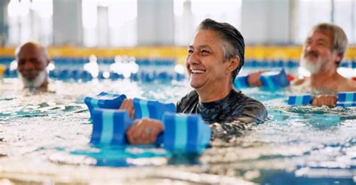 Does swimming in the sea help arthritis?