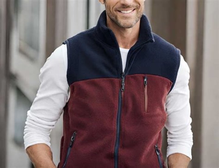 How do you wear a vest jacket?
