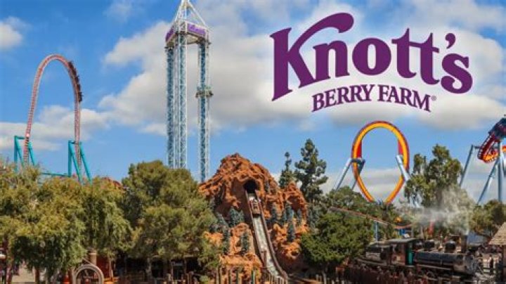 Is Knott's Berry Farm worth visiting?