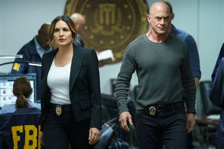 Is Rollins leaving SVU?