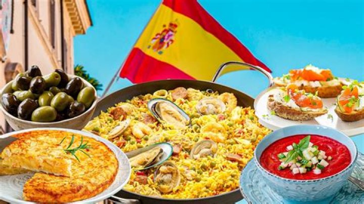 What are the 5 Spanish meals?