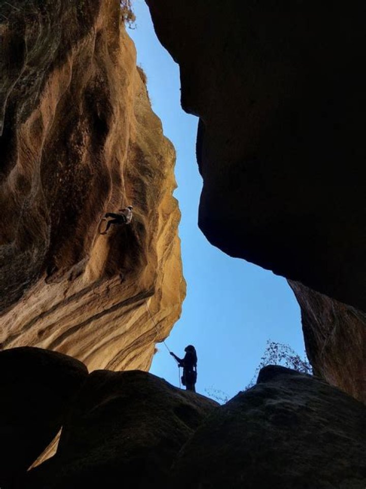 What cave is the climbing AXE in?