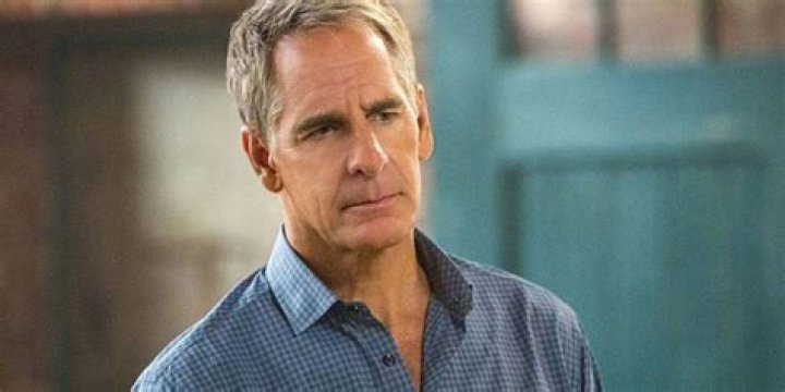 Who is Dwayne Pride's ghost?