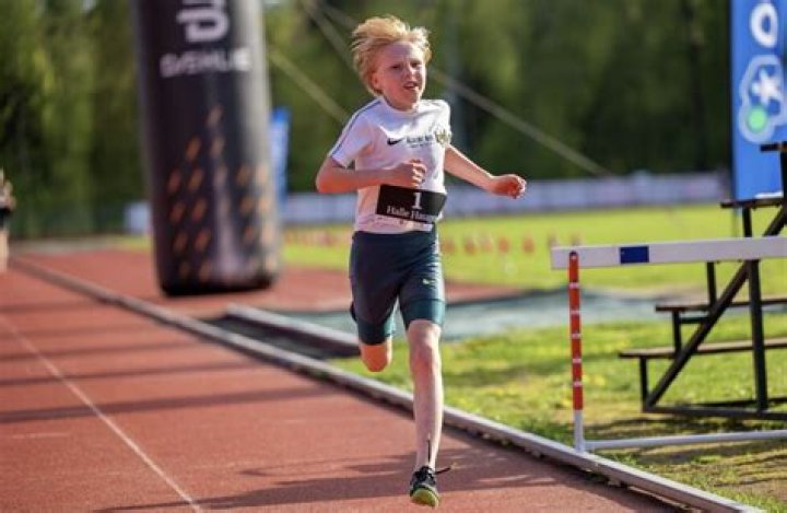 Who is the fastest 10 year old typer?